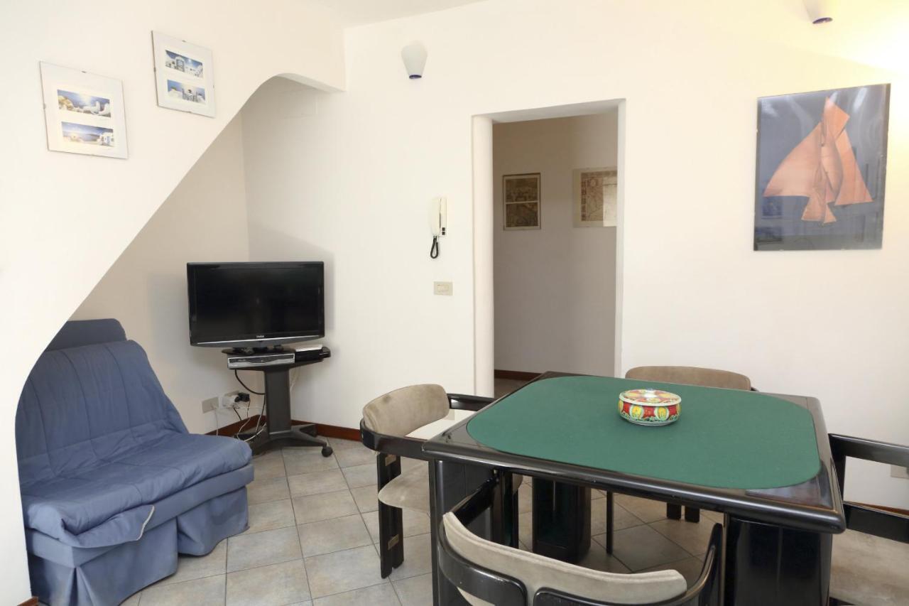Terrazza Lucilla Apartment Чефалу Екстериор снимка